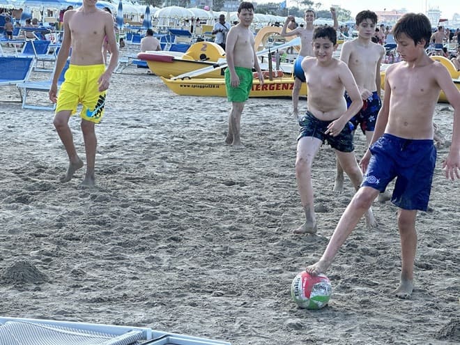 campo-estivo-riccione-spiaggia
