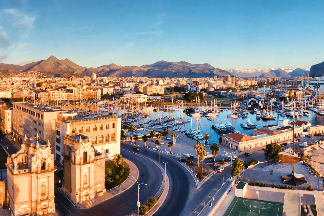 Sicilia-La-Bussola-on-the-Road-8