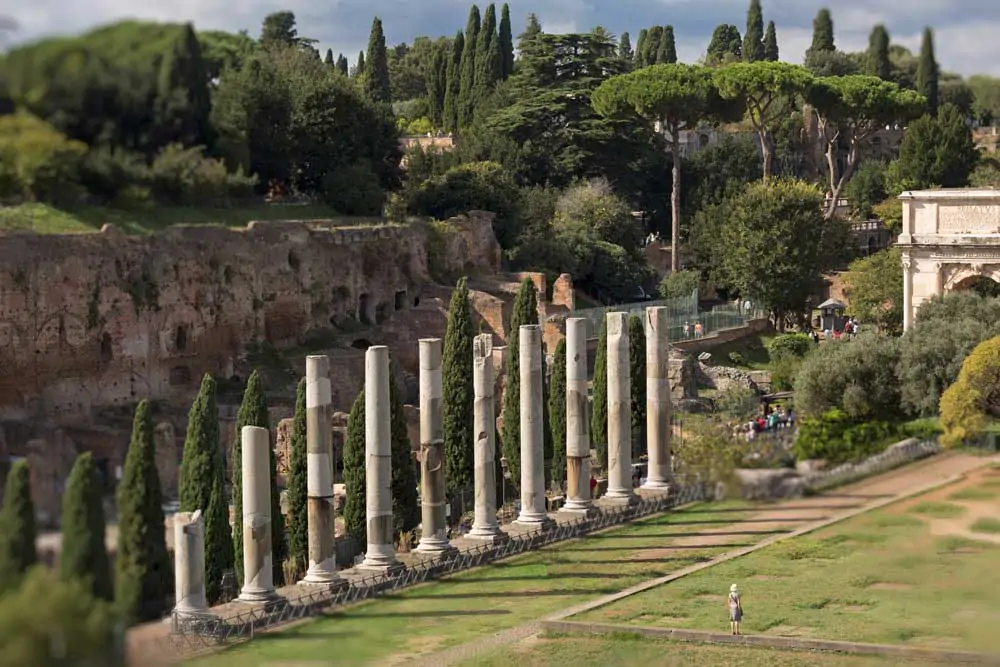 the-roman-forum-rome-italy-2022-03-08-00-14-24-utc