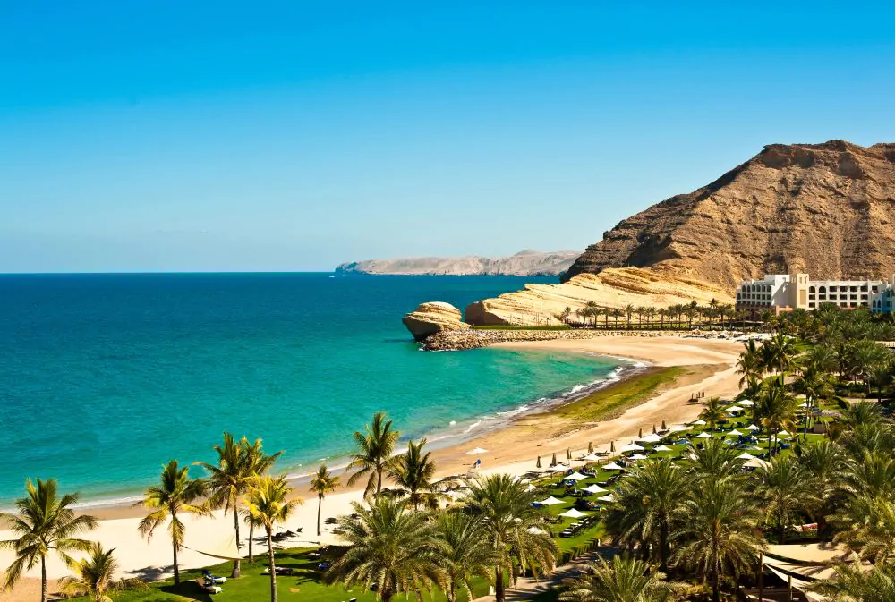 oman-spiaggia-mare